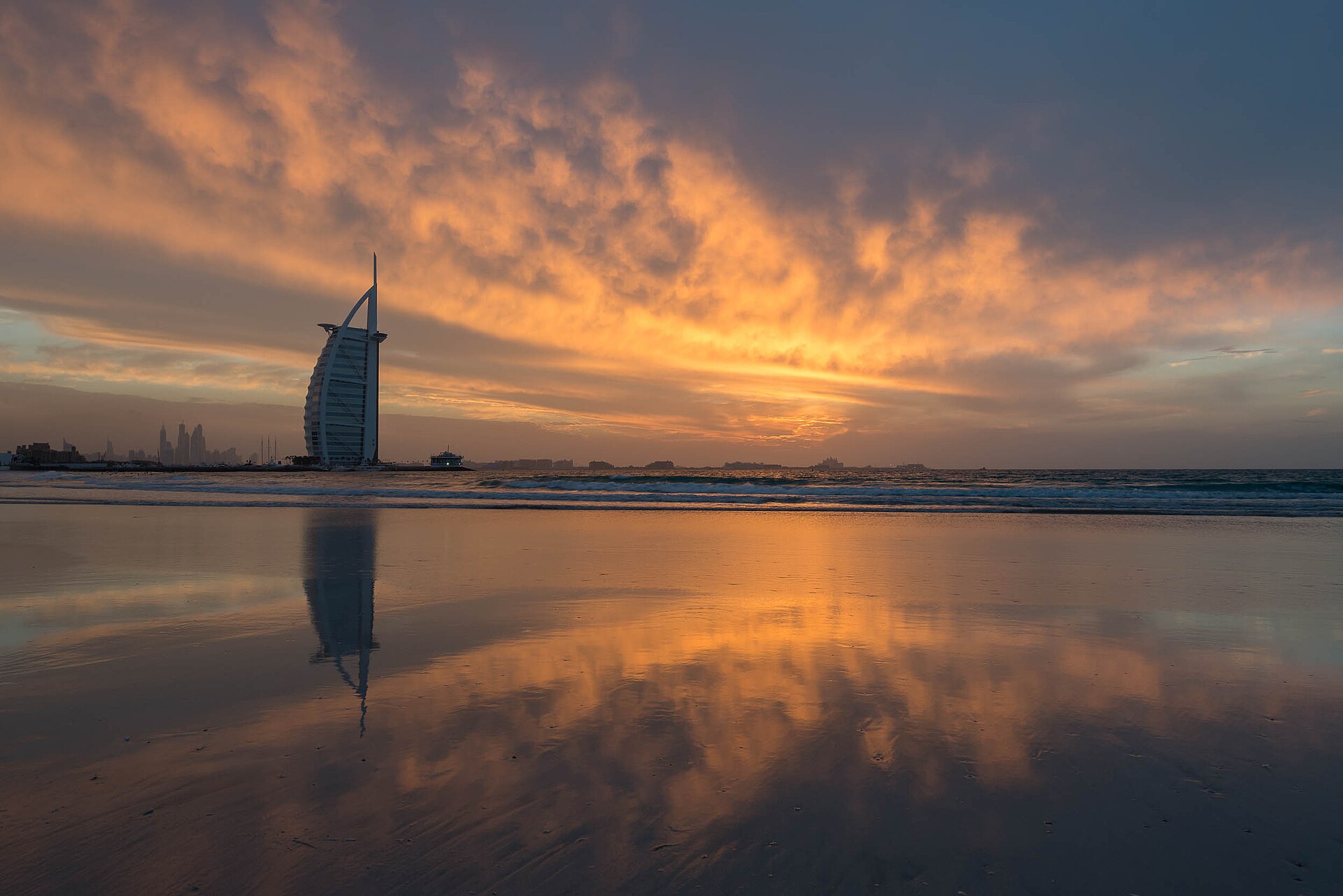 Burj Al Arab at sunset — Dubai luxury waterfront